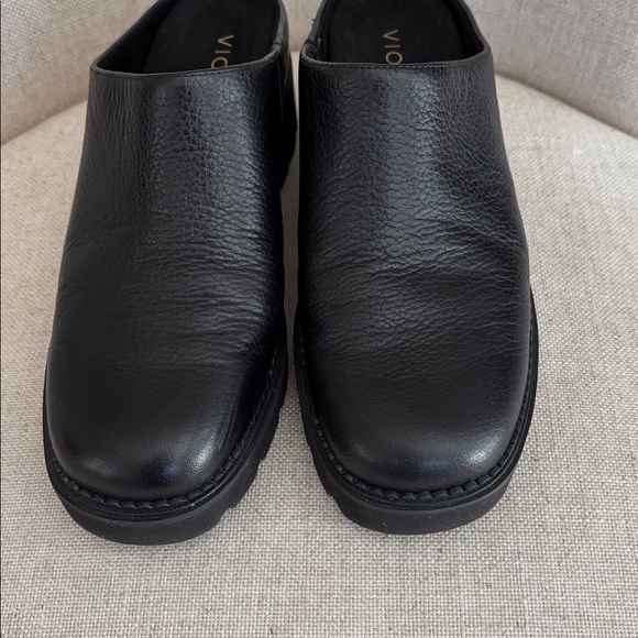 Vionic black mules - Picture 3 of 8